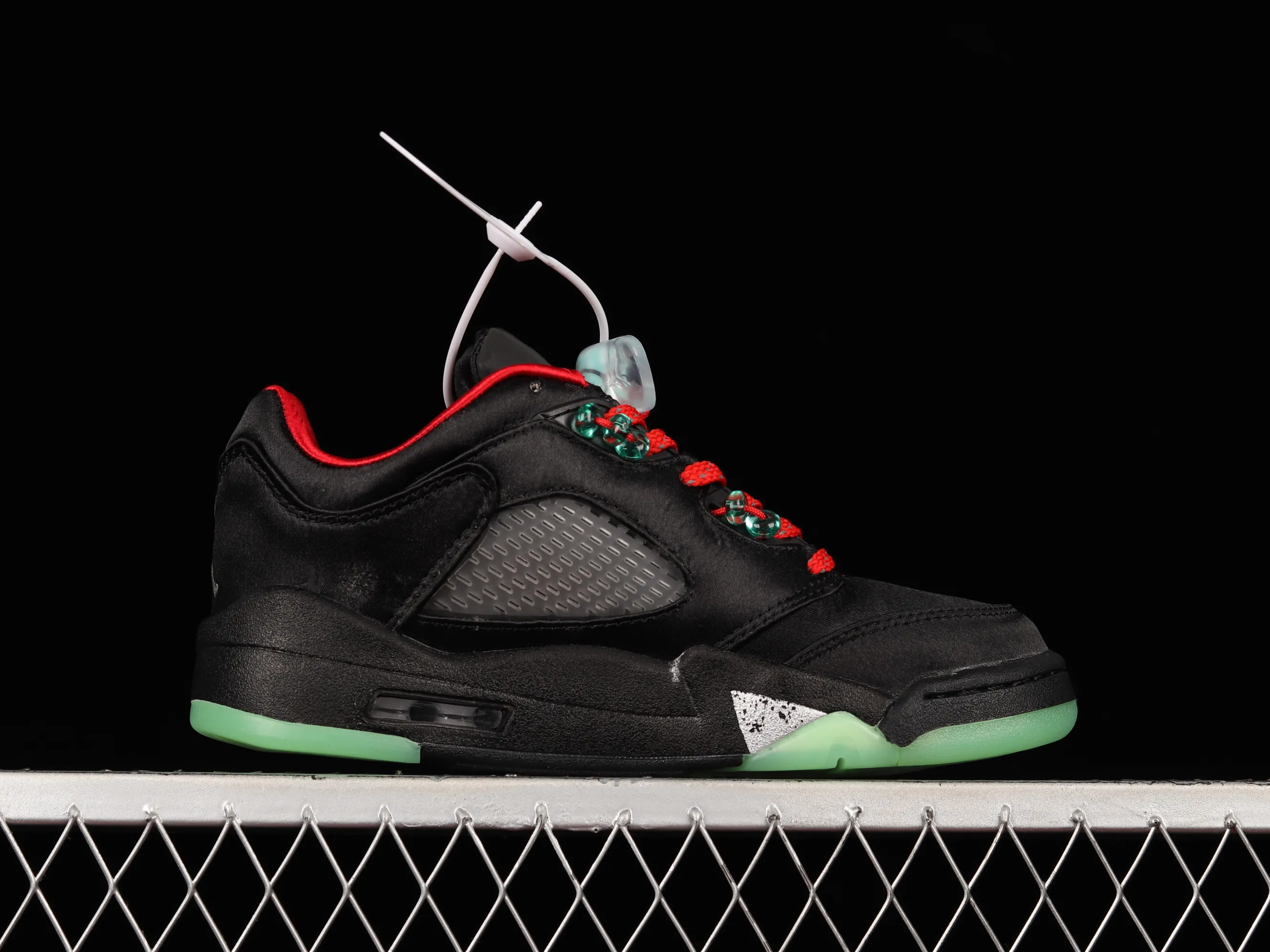 All Categories Air Jordan Jordan Series Basketball Shoes Air Jordan 5 Clot